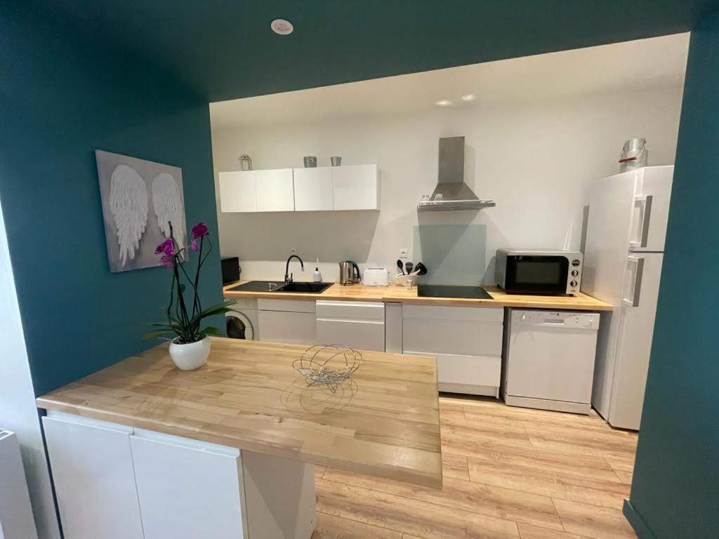 Gite De Charme - 3 Chambres, 5 Lits - De 4 A 7 Personnes Avanton Exteriér fotografie